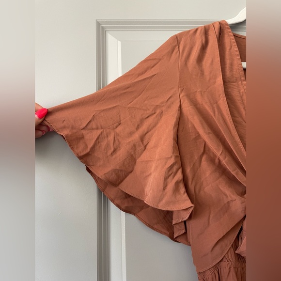 NWT Vici Hello Again Tie Pocketed Romper - Picture 7 of 9